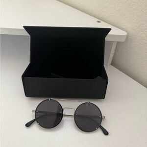 Vera wang sunglasses